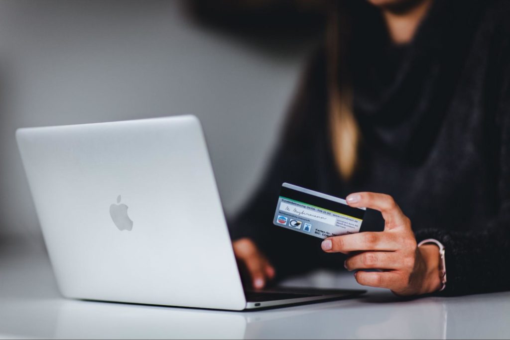Turismo Cashless come migliorare UX Design e l’esperienza complessiva del turista