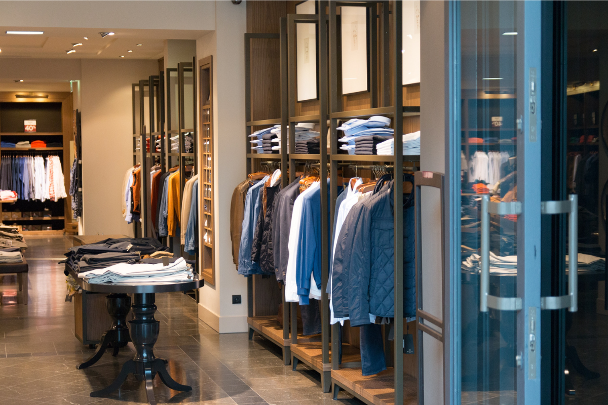 Webeing.net Nuovi trend e-commerce: i Guideshop, provi in showroom e compri online