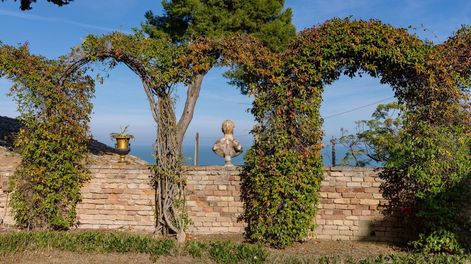 Webeing_Villa Sgariglia_branding, posizionamento, marketing territoriale e sviluppo web